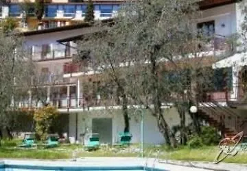 Coste 3* לימונה סול גרדה